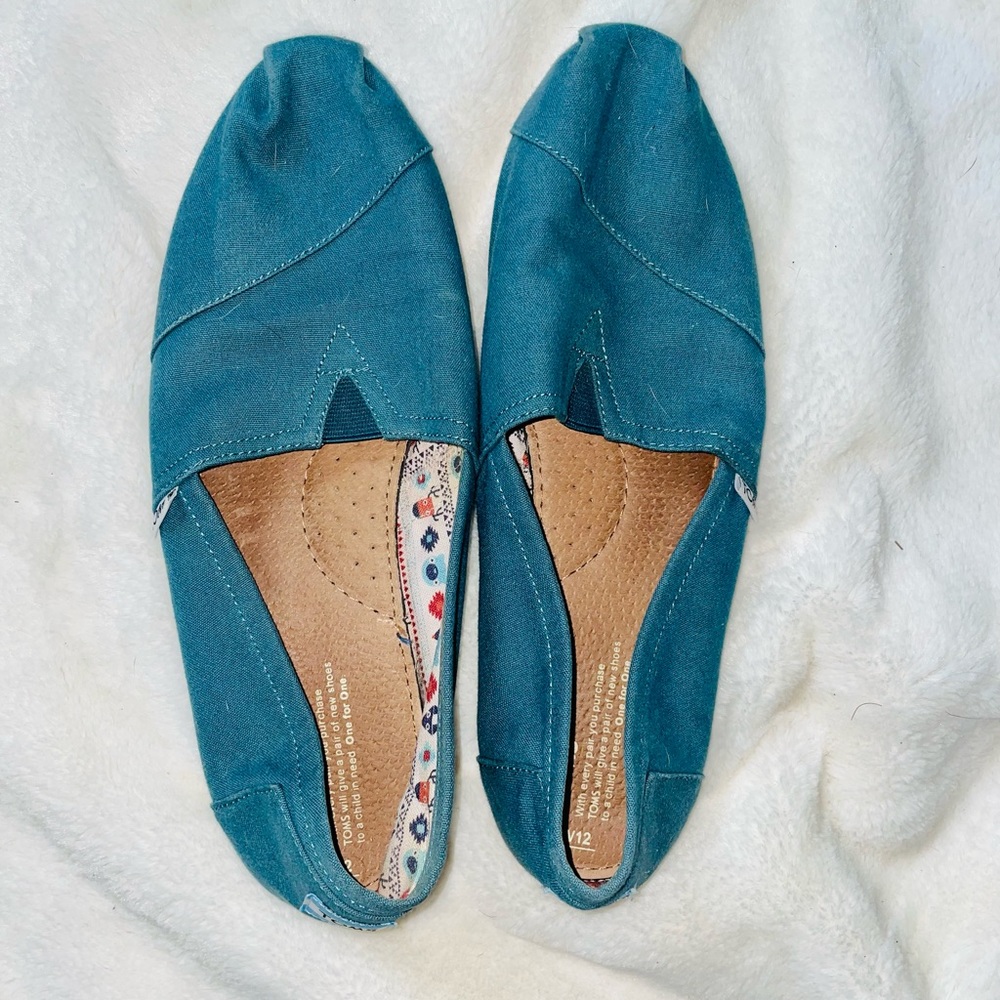 TEAL TOMS SHOES